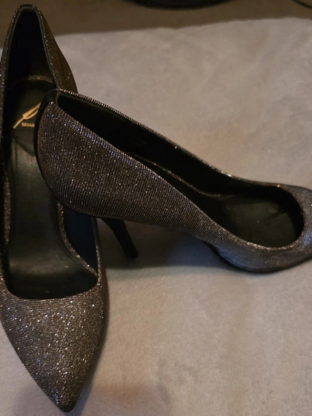 Brian Atwood Size 8.5 Glitter Metallic Pointed Toe Pumps Heels Designer